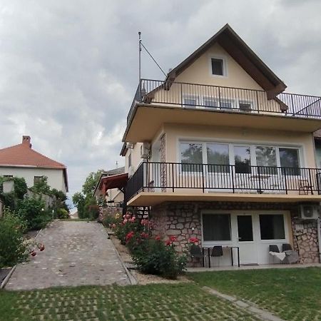 Gecse-Villa Sarospatak Exterior photo