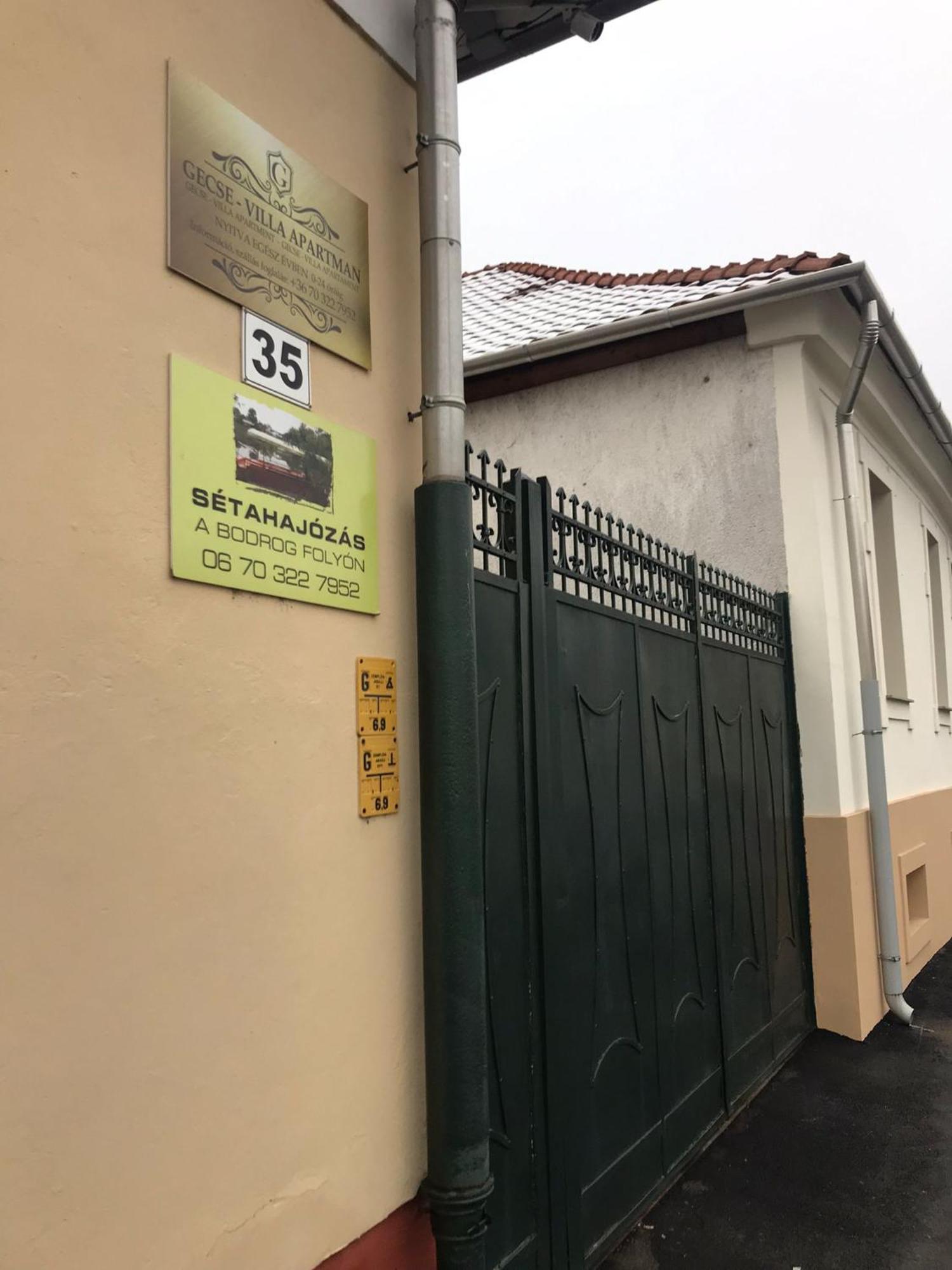 Gecse-Villa Sarospatak Exterior photo